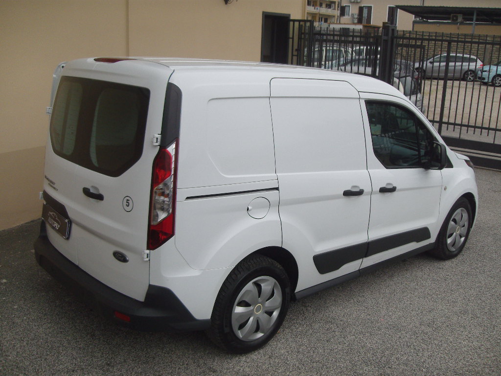 FORD TRANSIT CONNECT N1 5POSTI - Clicca l'immagine per chiudere